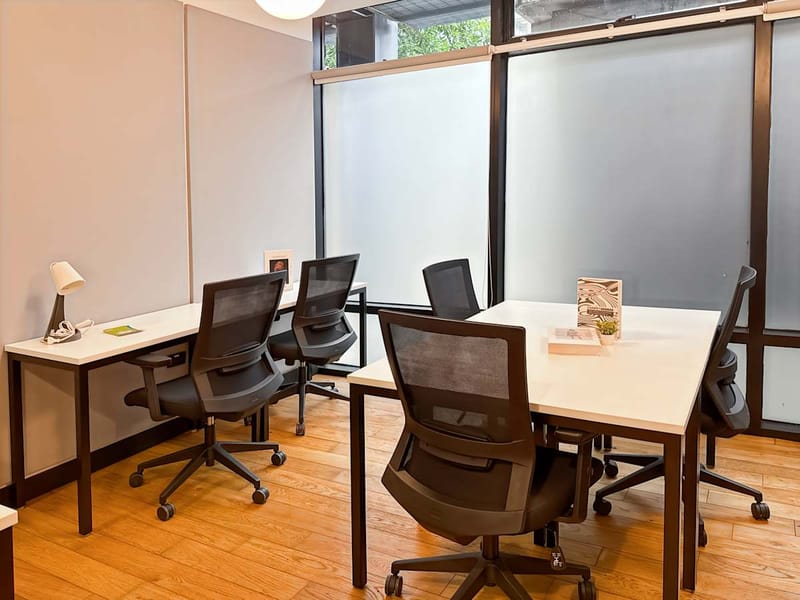Spaces - No.1624, New Petchaburi Road, Makkasan, Ratchathewi,Suthi Building image 4