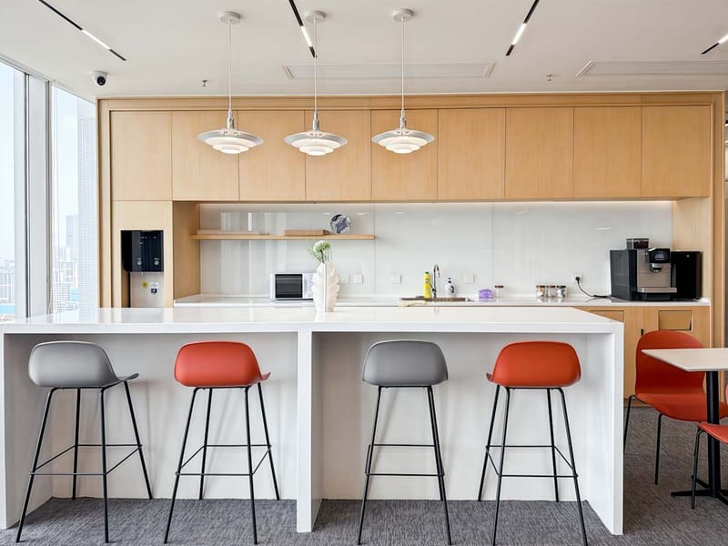 Regus - LFQ Tower, Innovation Avenue, 19F,Anhui Province,Shushan District image 6