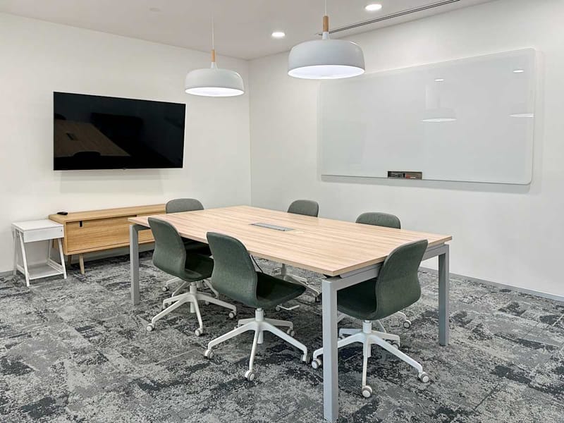 Regus - No. 4, 4/5 Central Tower, Rajdamri Road,12th Floor,Pathumwan image 3