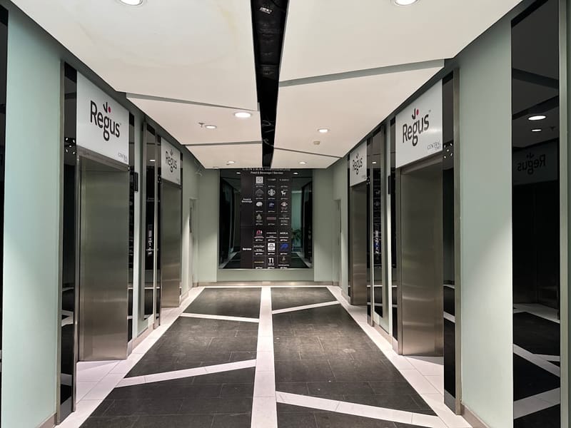 Regus - No. 4, 4/5 Central Tower, Rajdamri Road,12th Floor,Pathumwan image 4