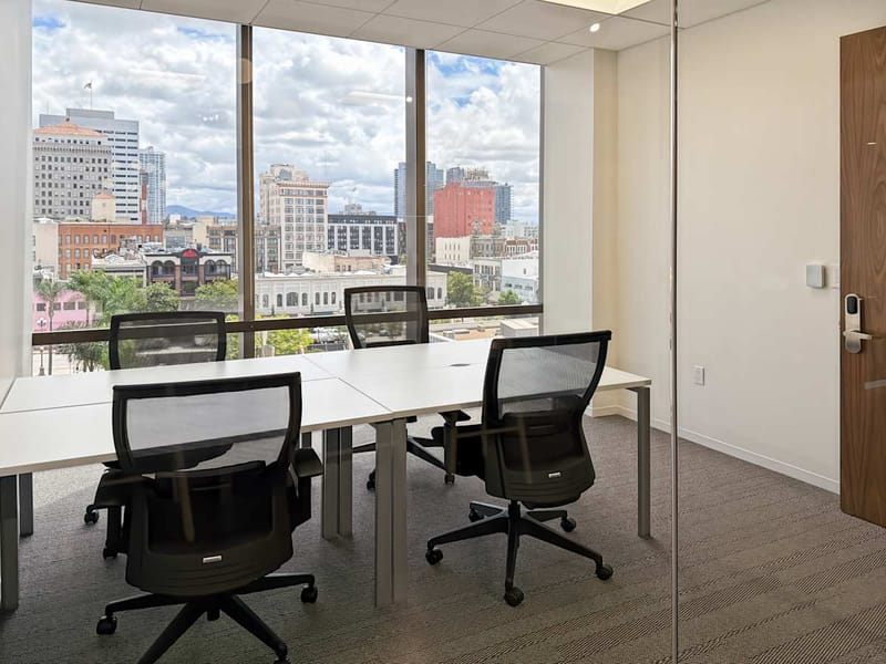 Regus - 225 Broadway,6TH FLOOR image 8