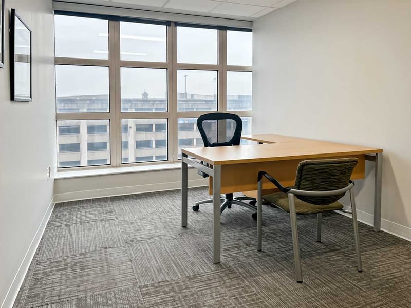 Regus - 729 East Pratt image 7