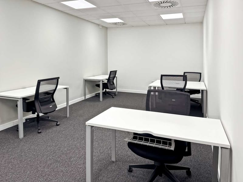 Regus - Blackbrook Business Park, Blackbrook Avenue,Courtenay House image 6