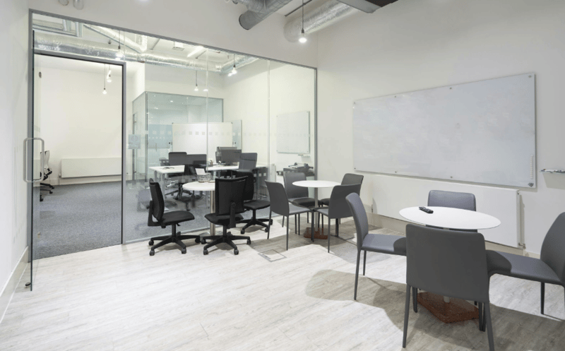 Compton (Managed 2,460 sqft) - 37 Pear Tree Street, EC1 - Clerkenwell image 8