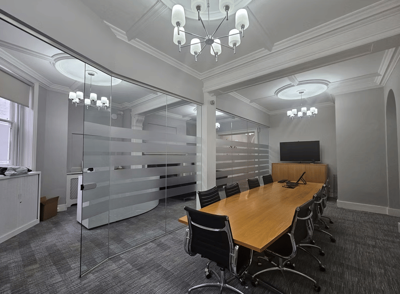 Made-re (Managed 1,886 sqft) - 38 Welbeck Street, W1G - Marylebone image 6