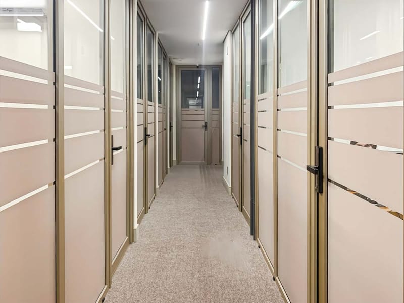 Regus - Rua dos Andradas 1448,Centro image 11