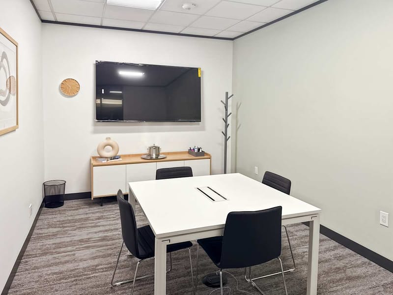 Regus - 1415 Louisiana St image 9