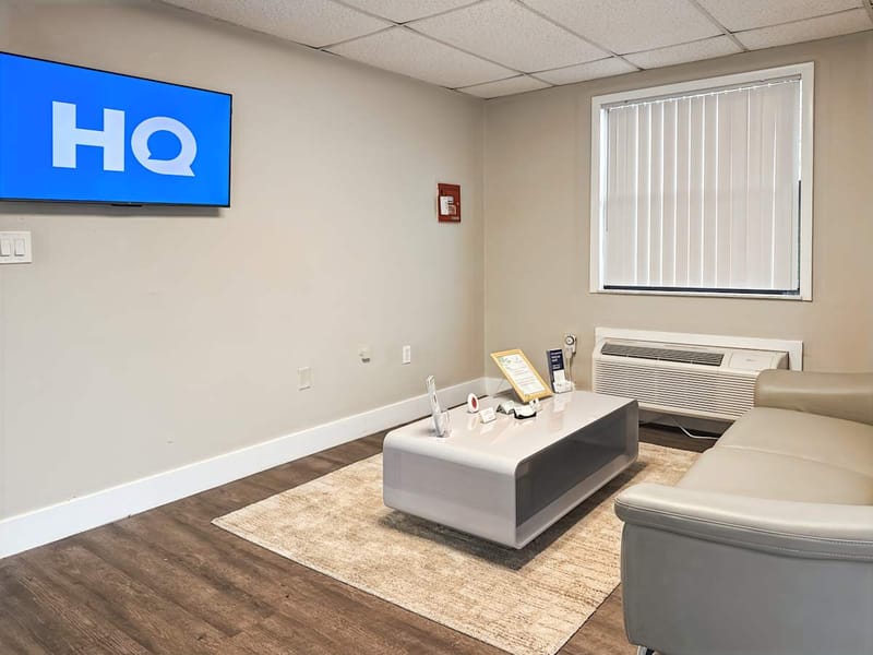 Hq - 452 Osceola Street image 2