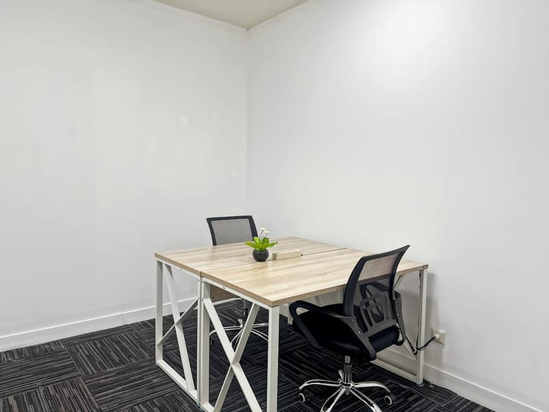 Regus - Jl. Ahmad Yani No. 88,Graha Pena image 4