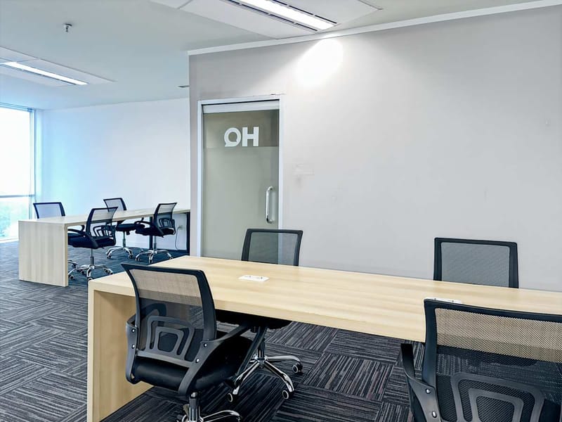 Regus - Jl. Ahmad Yani No. 88,Graha Pena image 8