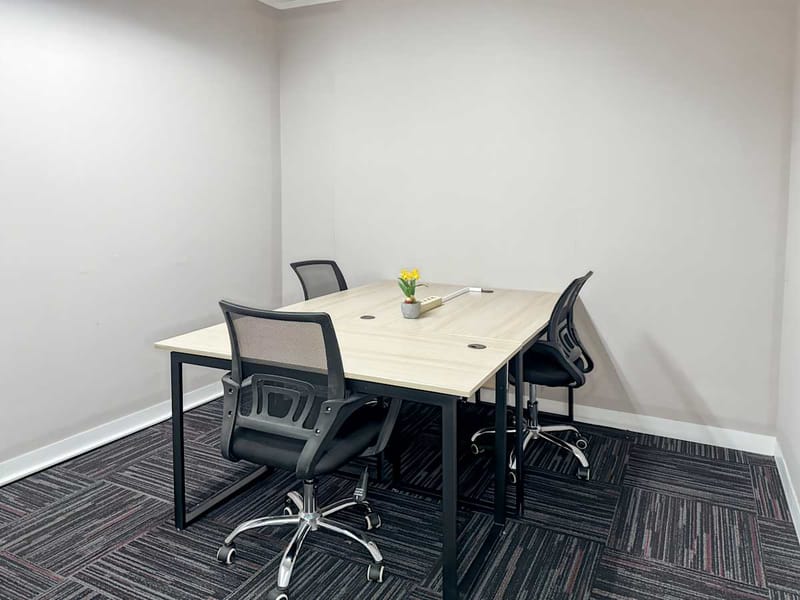 Regus - Jl. Ahmad Yani No. 88,Graha Pena image 9