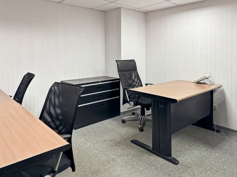 Regus - No. 83, Chong Qing South Road,6/F image 7