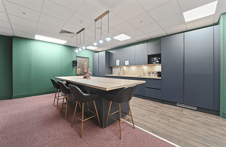 Create Business Hub - Kings House - 101-135 Kings Road, CM14 - Brentwood image 3