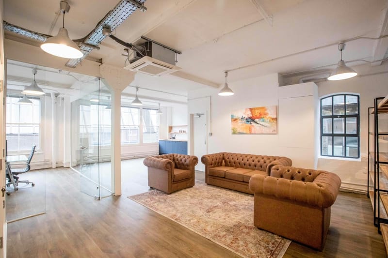 Workplace Plus (Managed 1,400 sqft) - 19-20 Great Sutton, EC1V 0DR - Clerkenwell image 3