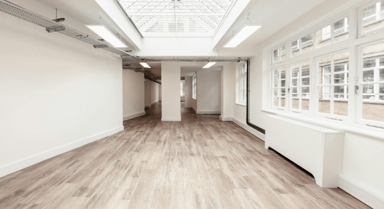 Workplace Plus (Managed 1,938 - 2,238 sqft) - 22-25 Eastcastle Street, W1W 8DE - Fitzrovia image 4