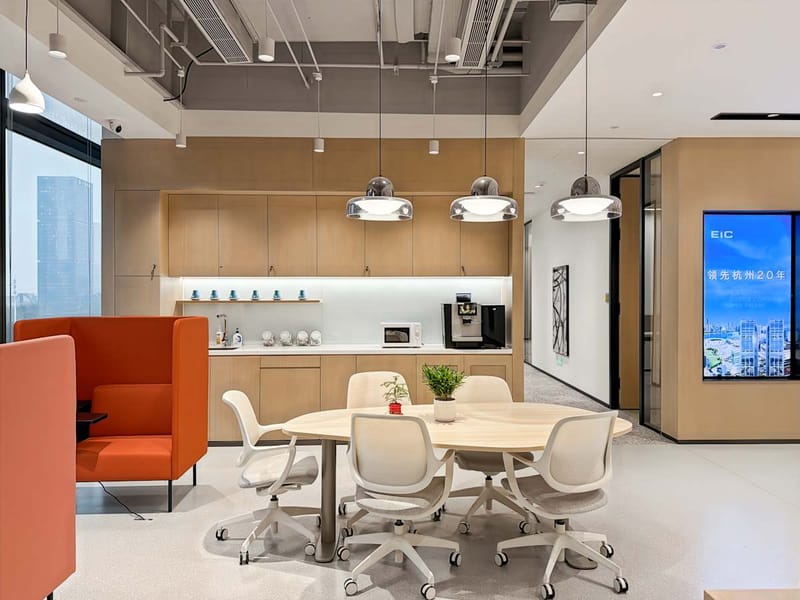 Regus - No. 236 Pinglan Road, Yingfeng Street,Building 4, EIC, 5/F,Xiaoshan District image 6