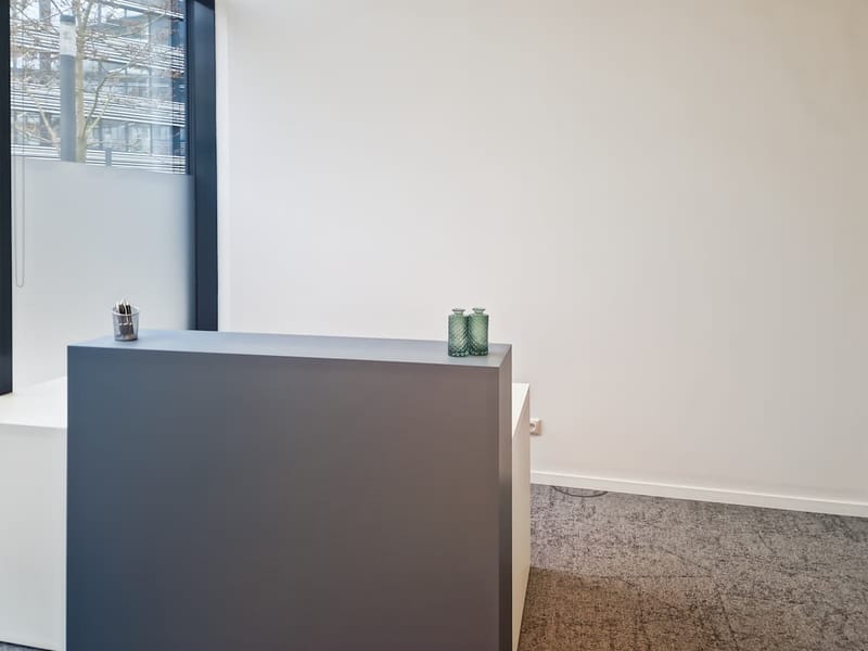 Regus - Karl-Drais-Strasse 4b image 2