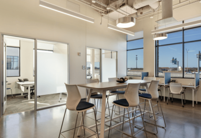 Office Evolution - Massey Tower - 197 Yonge St, M5B - Downtown Toronto image 2