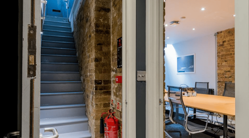 Cloudy Properties - 26 Britton Street, EC1M - Farringdon image 2