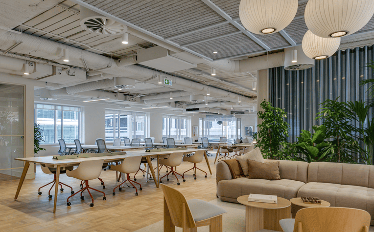 JLL (Managed 4,300 - 4,308 sqft) - 10 Dominion Street, EC2, - Moorgate image 3