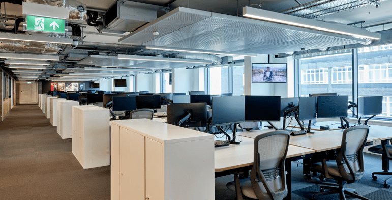 JLL (Managed 18,343 - 20,722 sqft) - 160 Old Street, EC1V - Old Street image 2