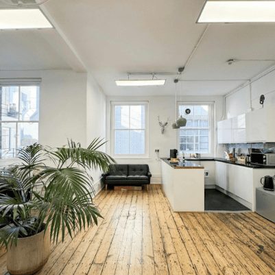 Sub800 Managed (774 - 774 sqft) - 11-13 Market Place, London, UK image 4