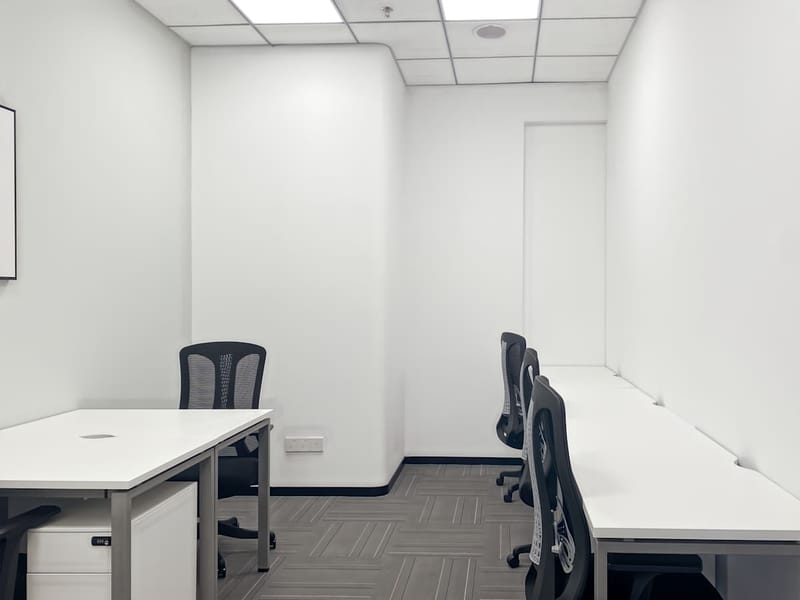 Regus - Phase II, Qianhai Shimao Financial Center,58/F of the building at Room 5801/5803,Block 3, Unit 19, Nanshan District image 7