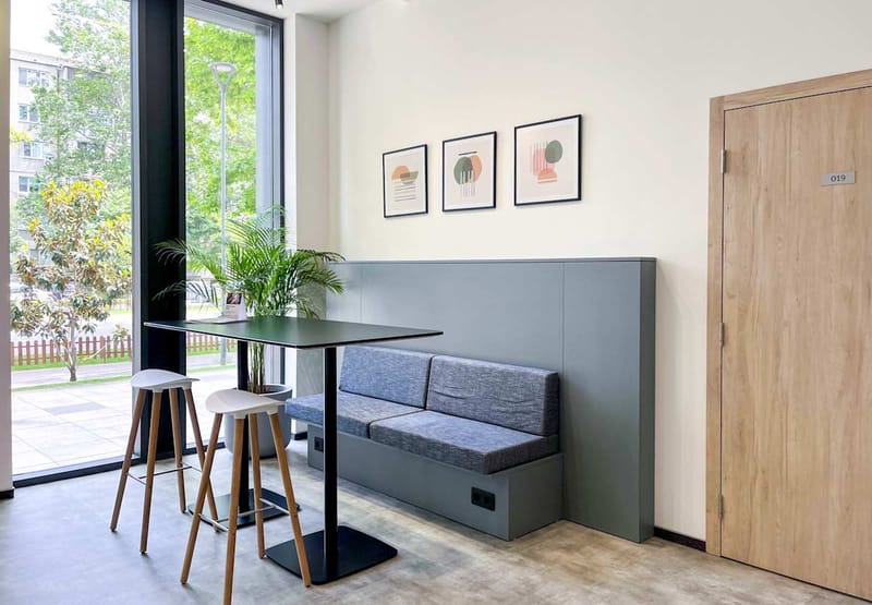 Regus - 59 Iztochen Street,Tsentralen District image 12