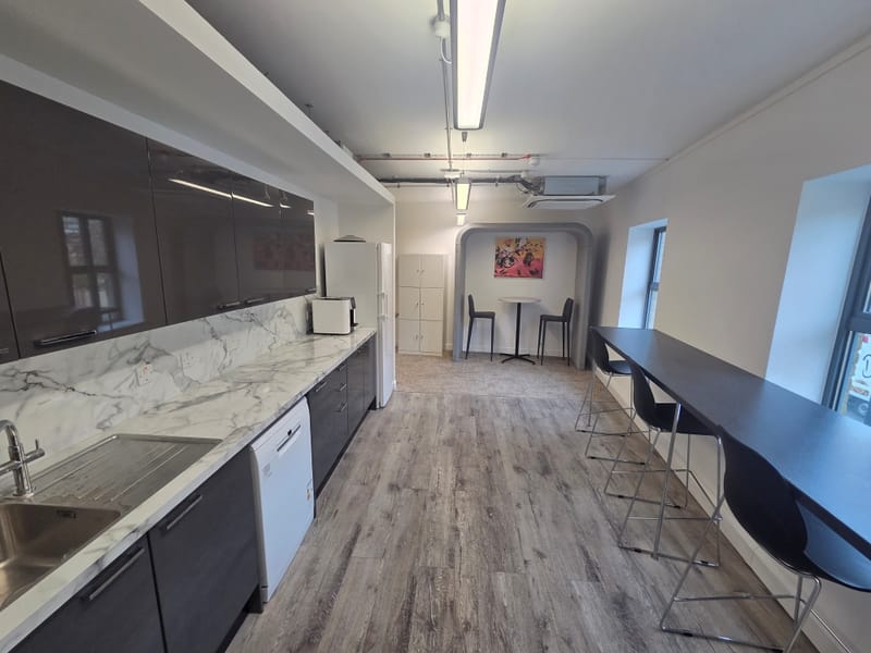 BA Partnership (Managed 2100 sqft) -  Trident House -  36-38 Webber Street, SE1 8XB - Waterloo image 5