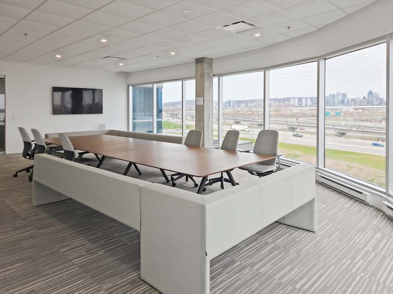 Regus - 14 Pl du Commerce,6th Floor image 3