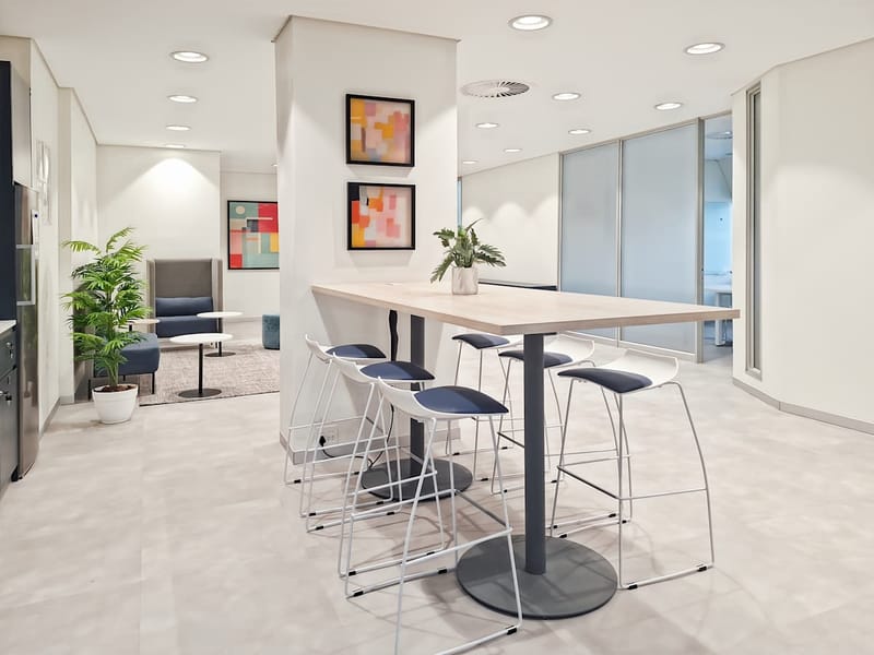 Hq - 60 Riviera Road,Killarney Mall image 10