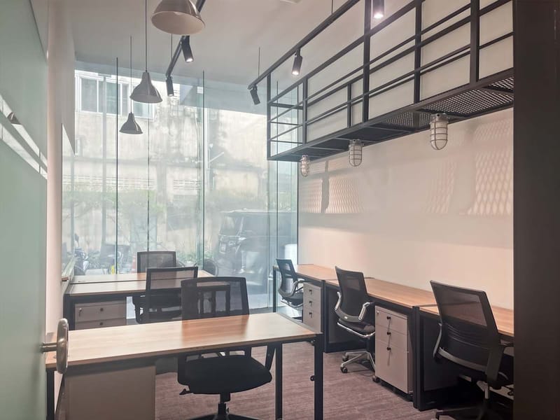 Regus - 1599, Sukhumvit Road, Phrakhanong, Watthana,W-District image 11
