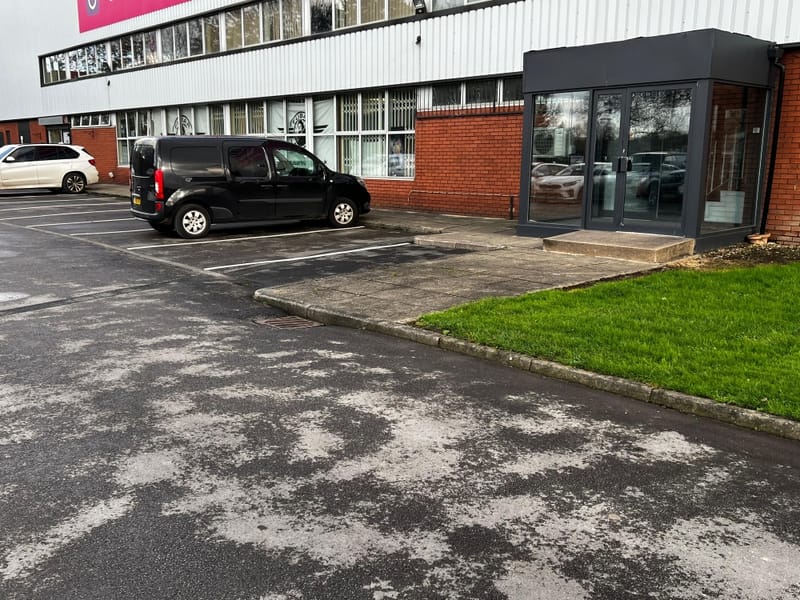 The Store Room -  A6110 Ring Road, LS11 - Beeston image 10