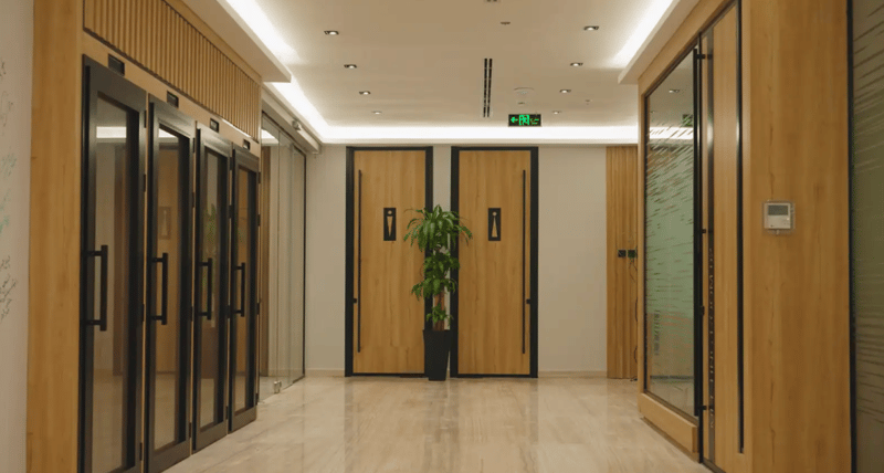Pioneers Business Club - 6732 Prince Sultan Al Rawdah Dist - Jeddah image 19