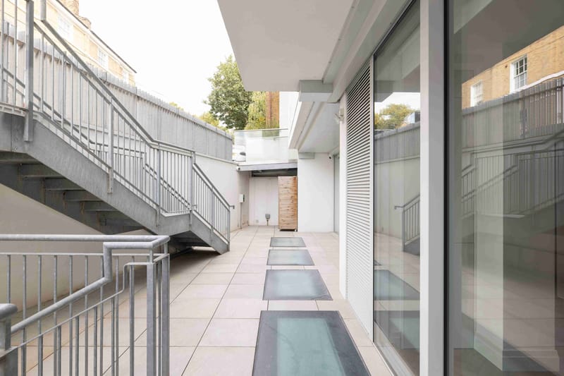 Sub800 Managed (1,838 - 1,838 sqft) - 17 Barnsbury Terrace, London, UK image 2