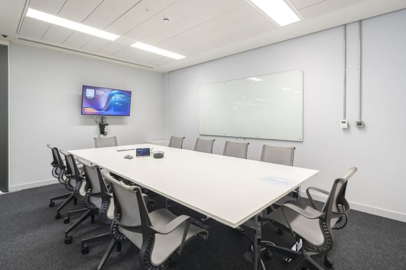 Sub800 Managed (4,964 - 11,614 sqft) - Commodity Quay, London, UK image 3