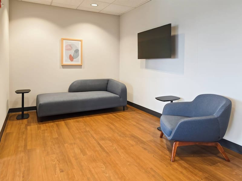Regus - 354 Newnan Crossing Bypass image 10