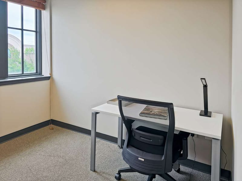 Regus - 354 Newnan Crossing Bypass image 7