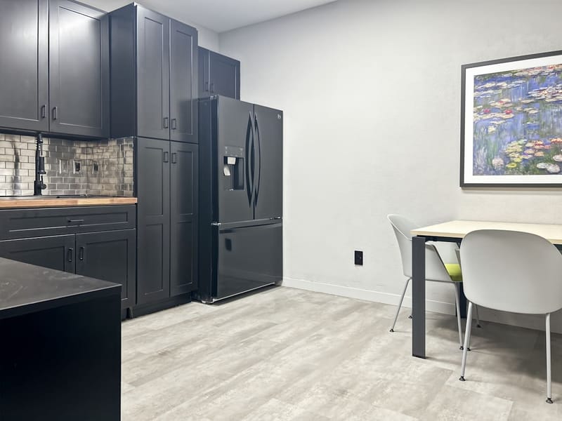 Regus - 2453 Grand Canal Boulevard image 6