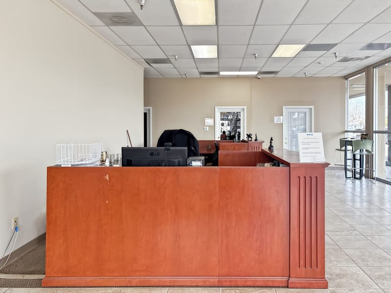 Regus - 2311 North Tracy Boulevard image 2