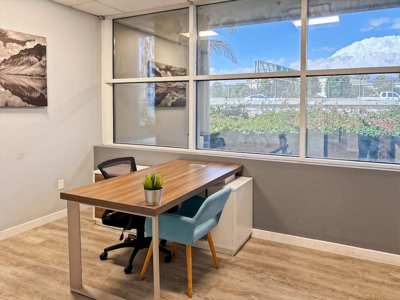 Spaces - 1300 Eastman Avenue image 10