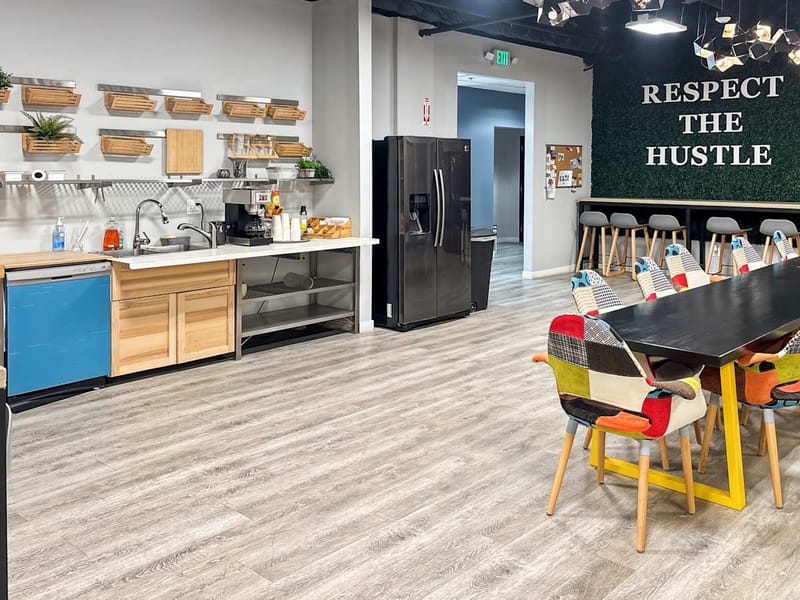 Spaces - 1300 Eastman Avenue image 6