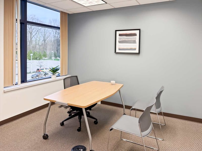 Hq - Kenmoor Ave image 8