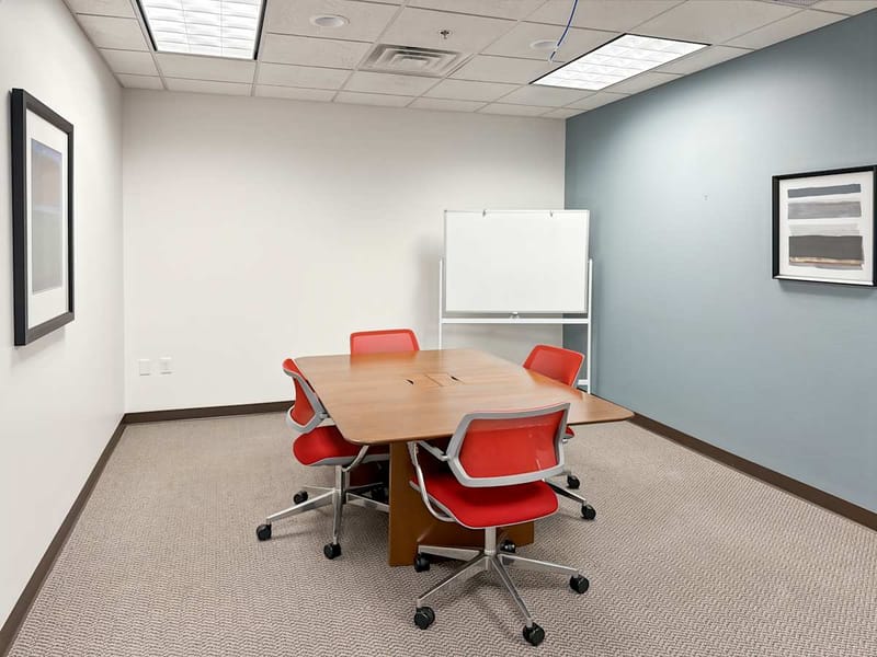 Hq - Kenmoor Ave image 9
