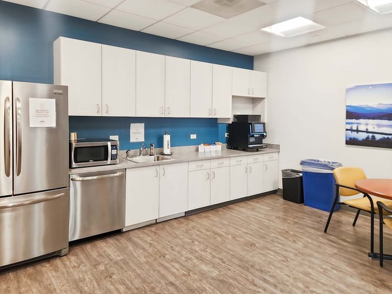 Regus - 1290 N Broadway image 6