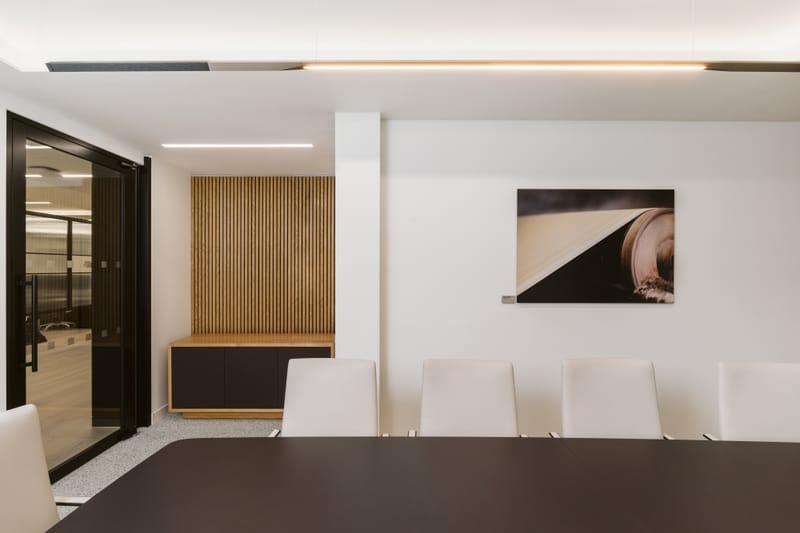 Kitt Offices (Managed 1,786 sqft) - 26 St James's Square, SW1Y 4JH - St James's image 4