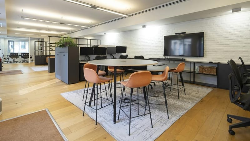 Kitt Offices (Managed 2,000 sqft) - 17 Railway Street, N1 - Kings Cross image 2