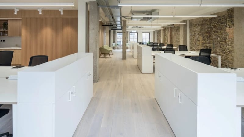 Workthere (Managed 1,688 sqft) - Lamplighter Works - 49-51 Farringdon Rd, EC1M 3JB - Farringdon image 6