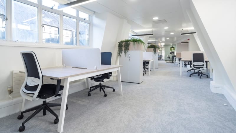 Workthere (Managed 2,515 sqft) - 15 Basinghall Street, EC2V 5BR - Moorgate image 5