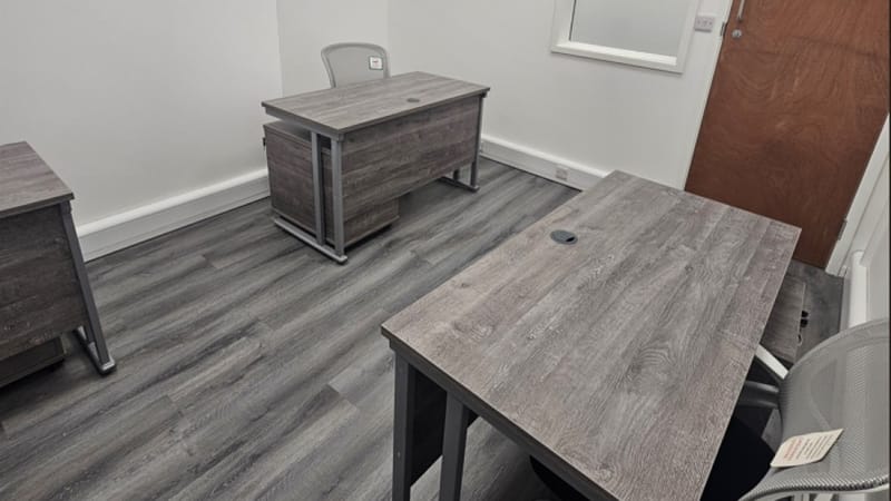Office Spaces UK (Managed 64 - 236 sqft) - ASK Office Suites - 132-134 Cranbrook Road, IG1 - Ilford image 5